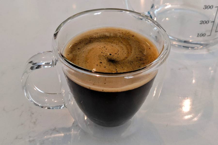 Long Black vs Americano: 4 Major Differences - The Hearty Brew