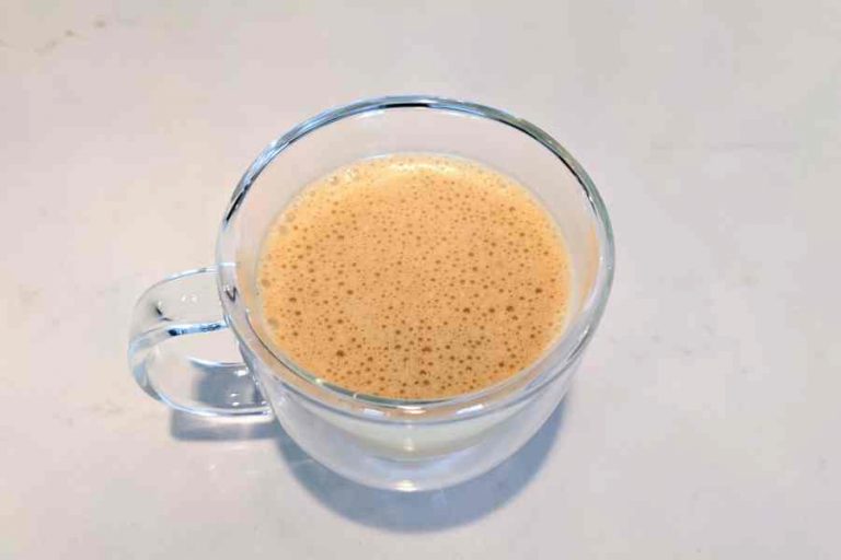 Olive Oil in Coffee Original Recipe, Taste Review & Don'ts