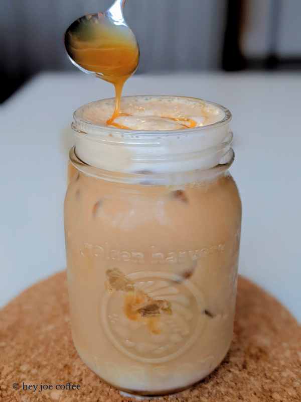 Drizzle Caramel Into Drink