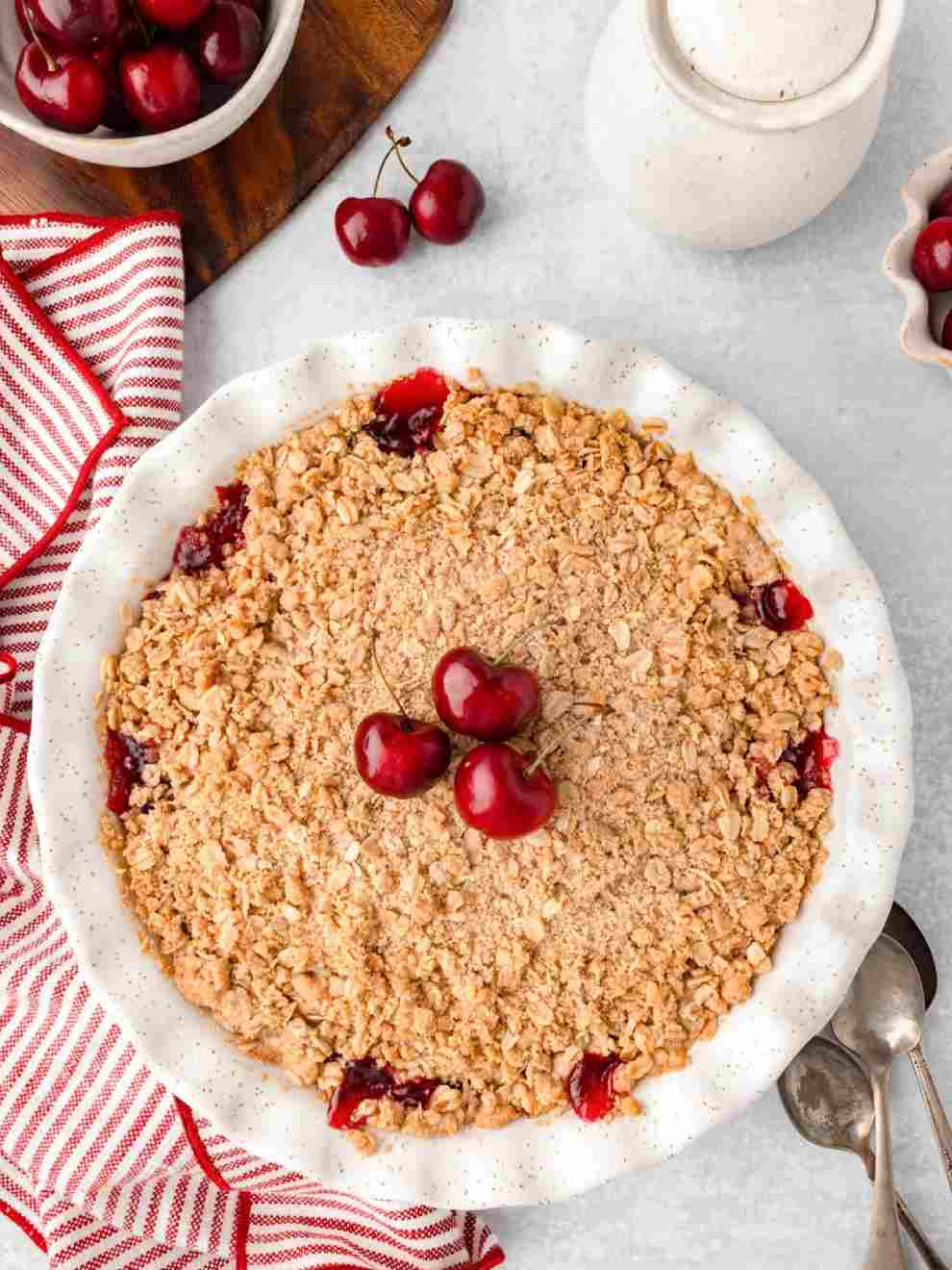 Easy Cherry Crisp