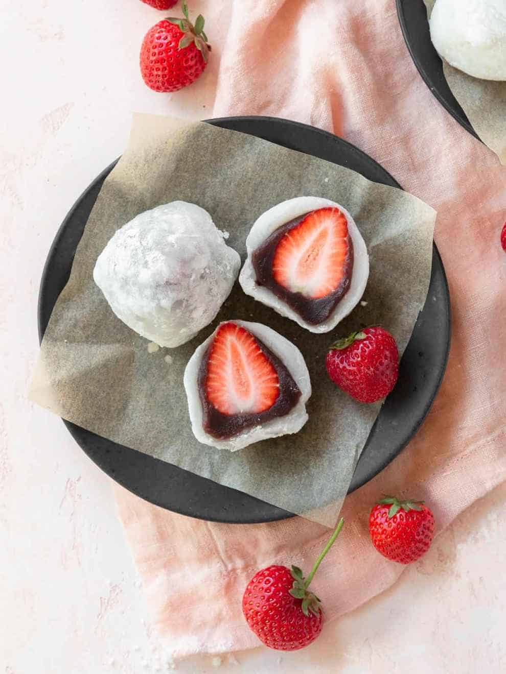 Strawberry Mochi Ichigo Daifuku