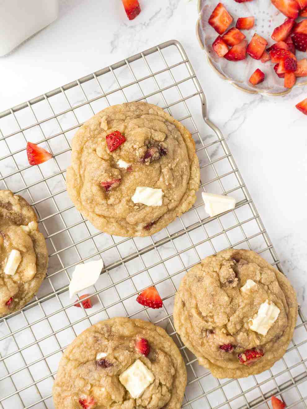 Strawberry White Chocolate Cookies